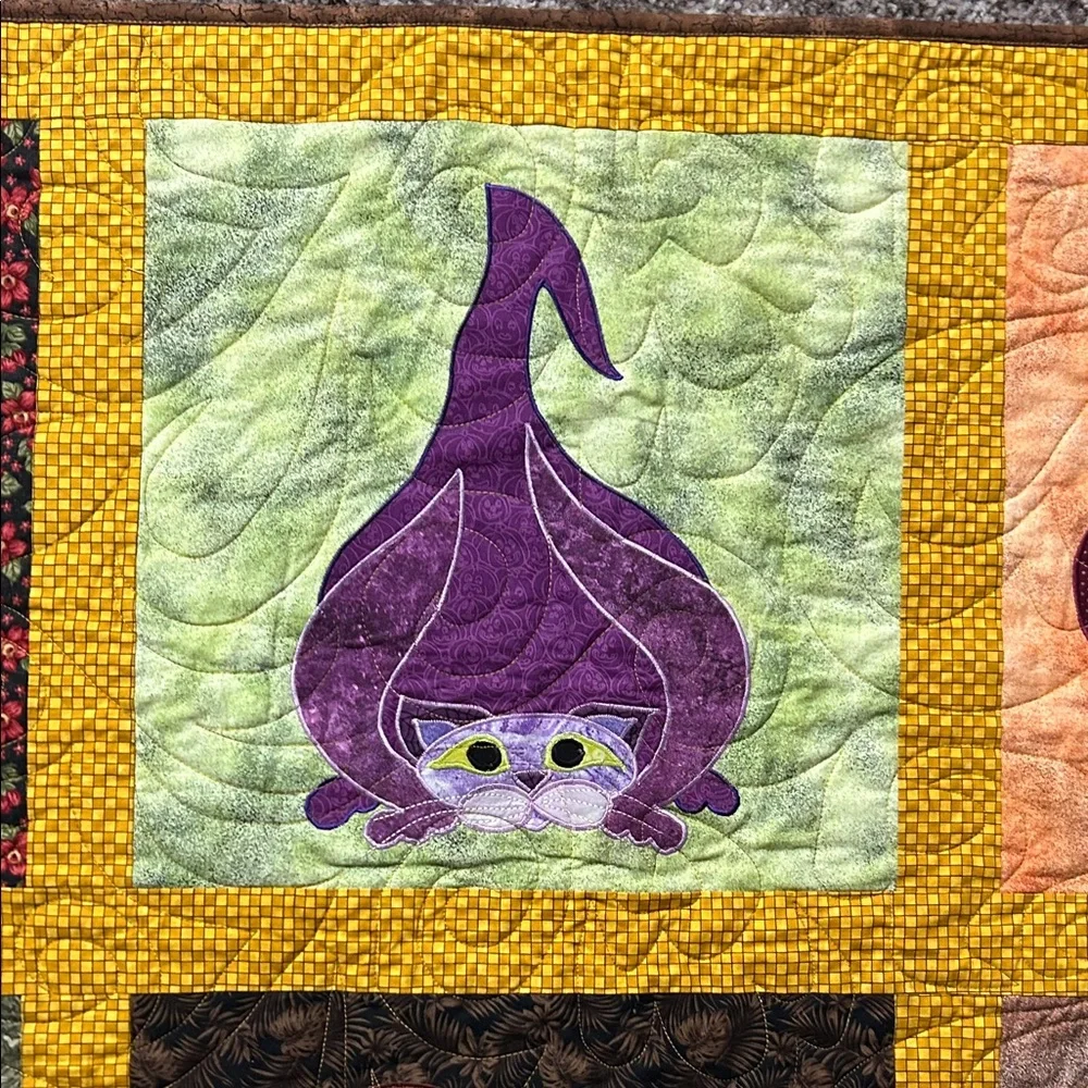 Handmade Cat Patchwork Quilt - Picture 9 of 11
